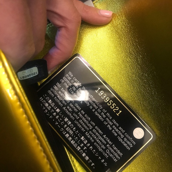 Chanel 14S Yellow Metallic Patent Leather Boy - Picture 11 of 11